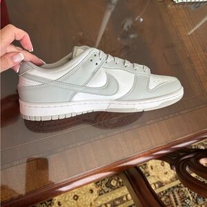 Nike white and grey low retro dunks NWT never worn
